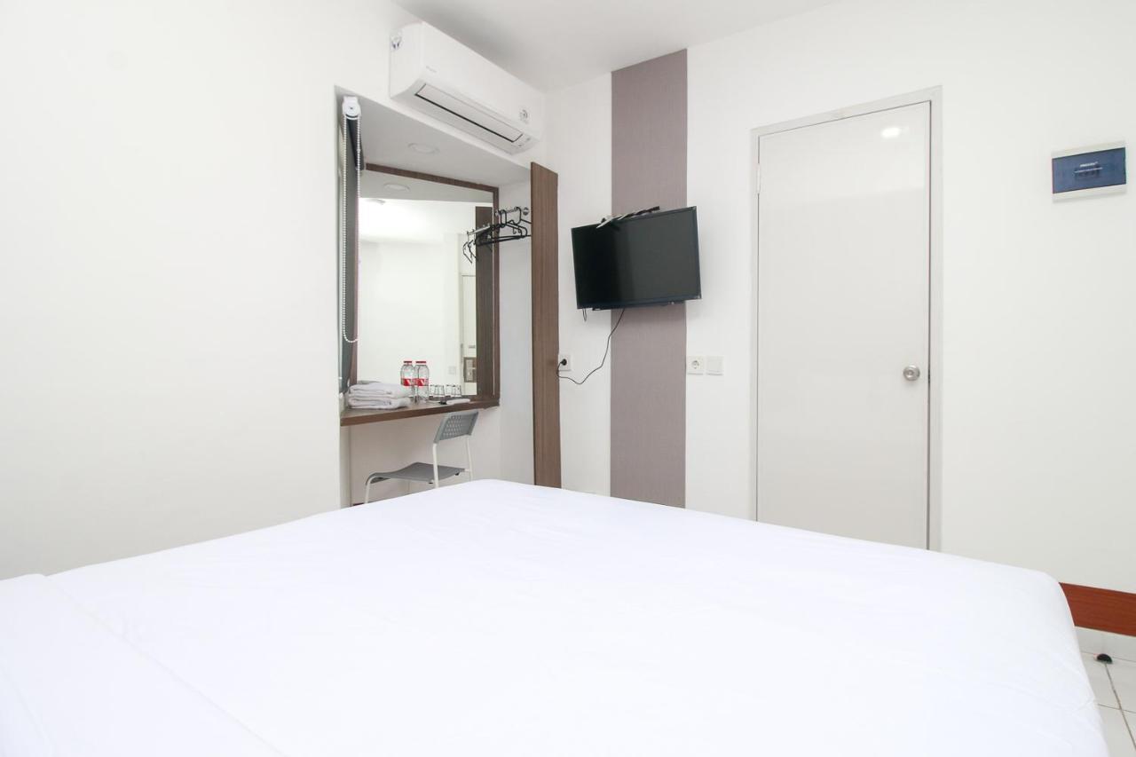 Smarthomm Inn Bandara Parungkuda Εξωτερικό φωτογραφία