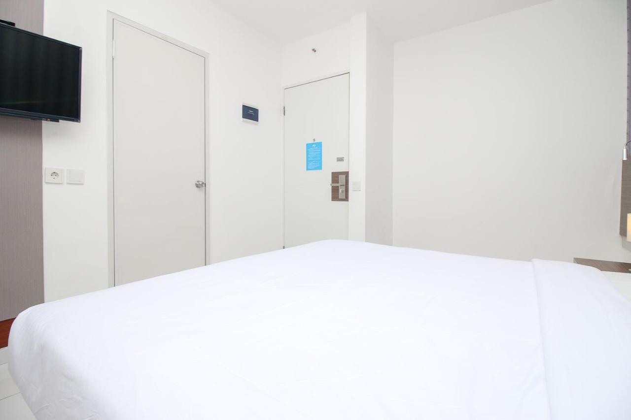 Smarthomm Inn Bandara Parungkuda Εξωτερικό φωτογραφία