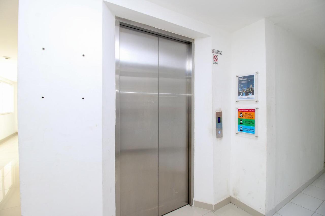 Smarthomm Inn Bandara Parungkuda Εξωτερικό φωτογραφία